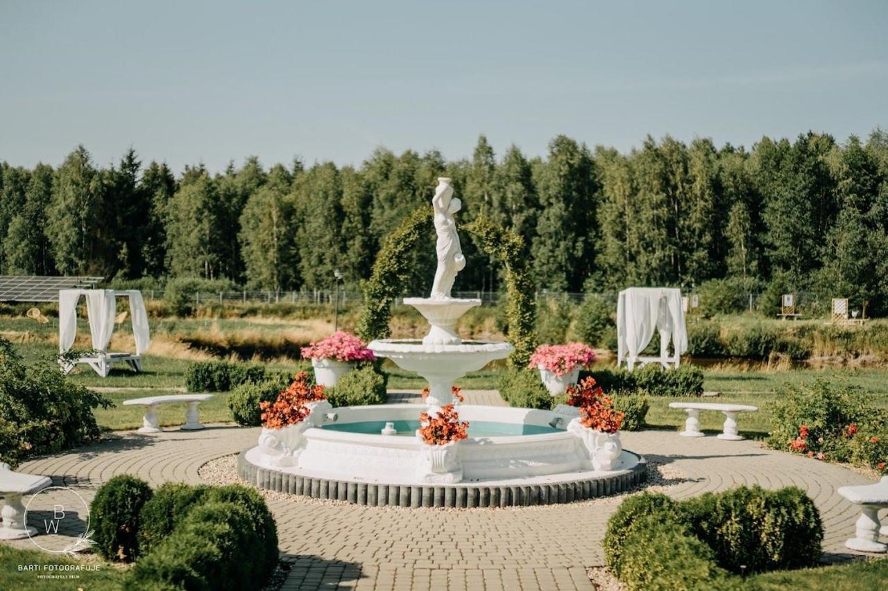 Parisel Palace Centrum Konferencyjno-Wypoczynkowe Klimki Pod Lukowem Exterior foto